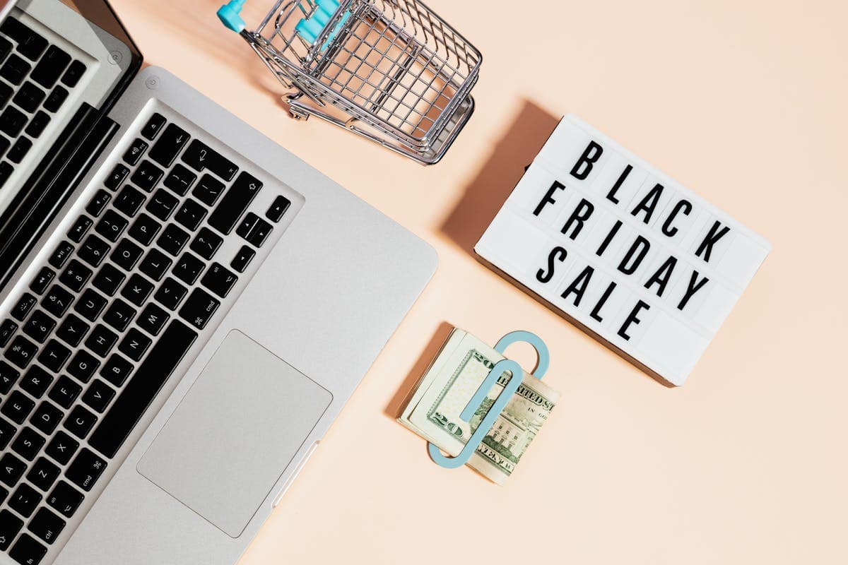 Black Friday 2025: Estrategias reales para vender más sin destruir márgenes
